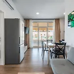 Perla Lalez Durres By Pikhost 3*