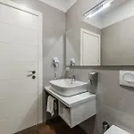 Aparthotel Perla Lalez Durres By Pikhost Plazhi San Pietro