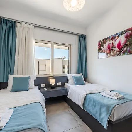 Perla Lalez Durres Plazhi San Pietro
