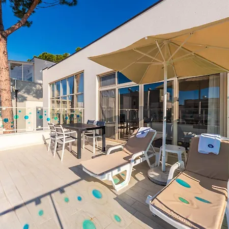 Appart hôtel Perla Lalez Durres *