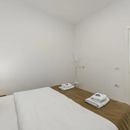 Perla Lalez Durres By Pikhost شقة فندقية 3*