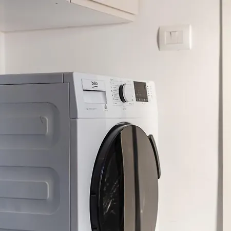 Perla Lalez Durres By Pikhost