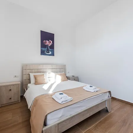 Perla Lalez Durres By Pikhost 3* Plazhi San Pietro