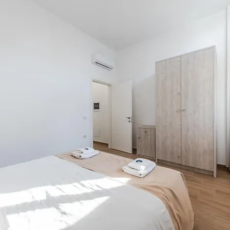 Perla Lalez Durres By Pikhost 3* Plazhi San Pietro