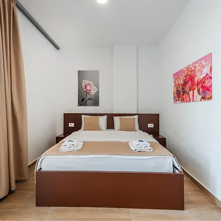 Apart Otel Perla Lalez Durres By Pikhost 3*