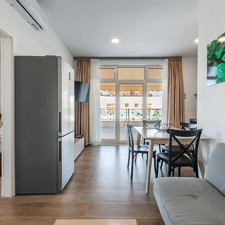 Perla Lalez Durres By Pikhost 4*