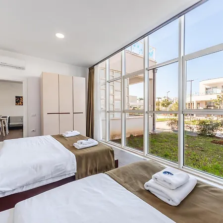 Perla Lalez Durres By Pikhost Apart Otel Plazhi San Pietro