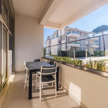 Apart Otel Perla Lalez Durres By Pikhost