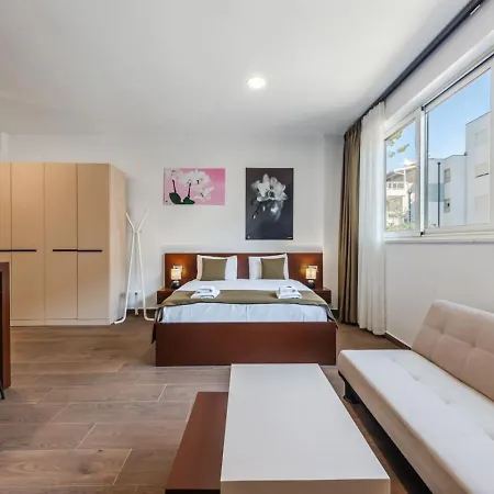 Perla Lalez Durres By Pikhost 4*