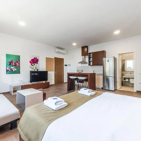 Perla Lalez Durres By Pikhost 3* Plazhi San Pietro