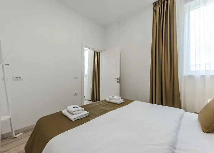 Perla Lalez Durres By Pikhost Lejlighedshotel Plazhi San Pietro