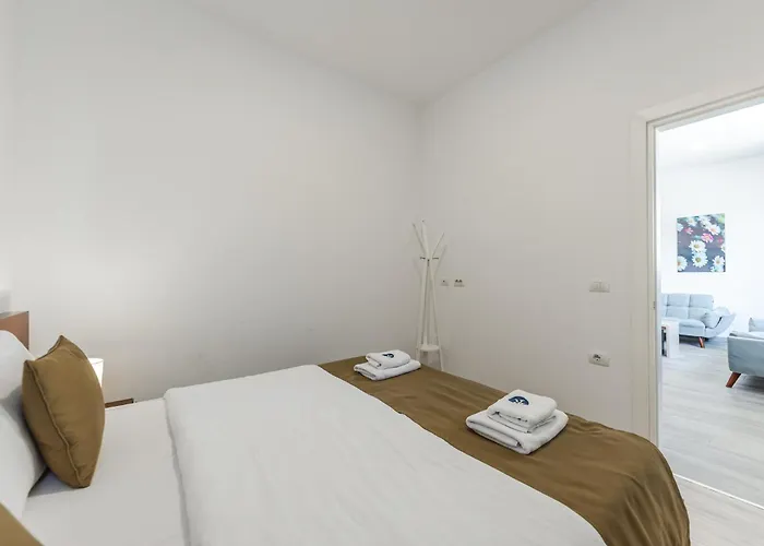 Perla Lalez Durres By Pikhost Lejlighedshotel 3*