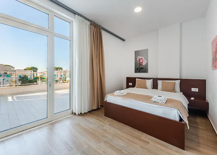 Lejlighedshotel Perla Lalez Durres By Pikhost 3*