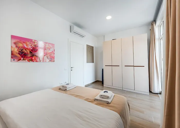 Perla Lalez Durres By Pikhost Lejlighedshotel Plazhi San Pietro