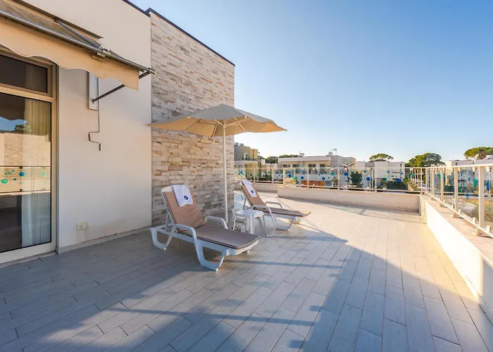 Perla Lalez Durres By Pikhost 3*