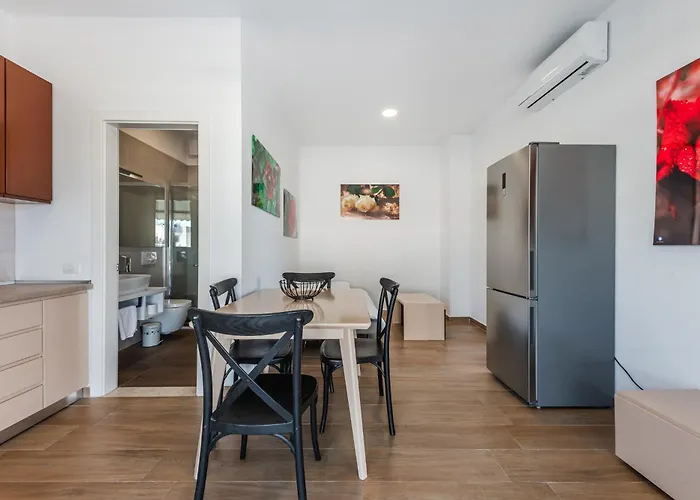 Aparthotel Perla Lalez Durres By Pikhost 3*