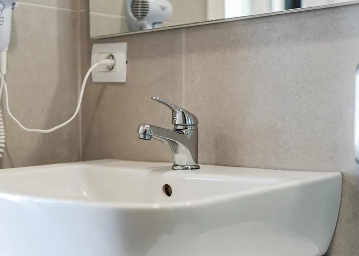 Aparthotel Perla Lalez Durres By Pikhost Plazhi San Pietro