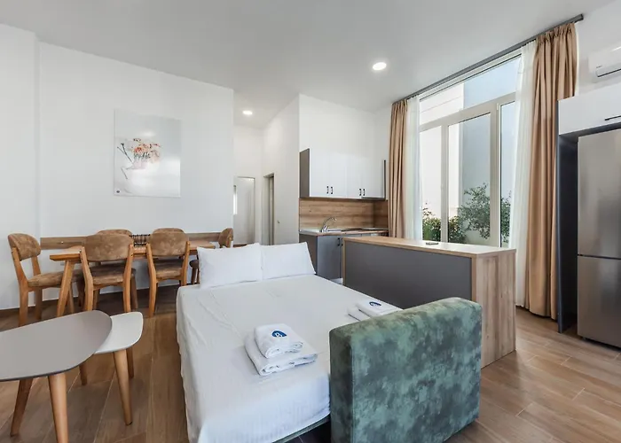 Perla Lalez Durres By Pikhost 3*