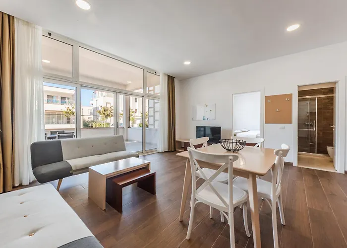 Aparthotel Perla Lalez Durres By Pikhost Plazhi San Pietro