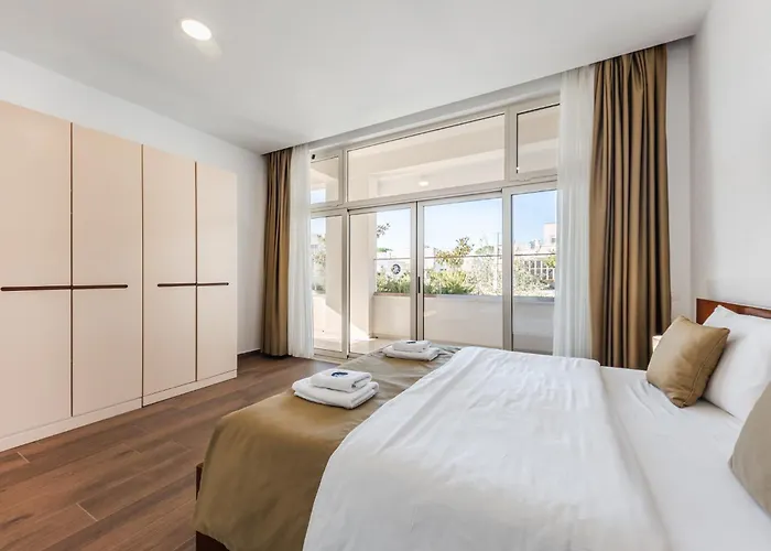 Perla Lalez Durres By Pikhost Aparthotel